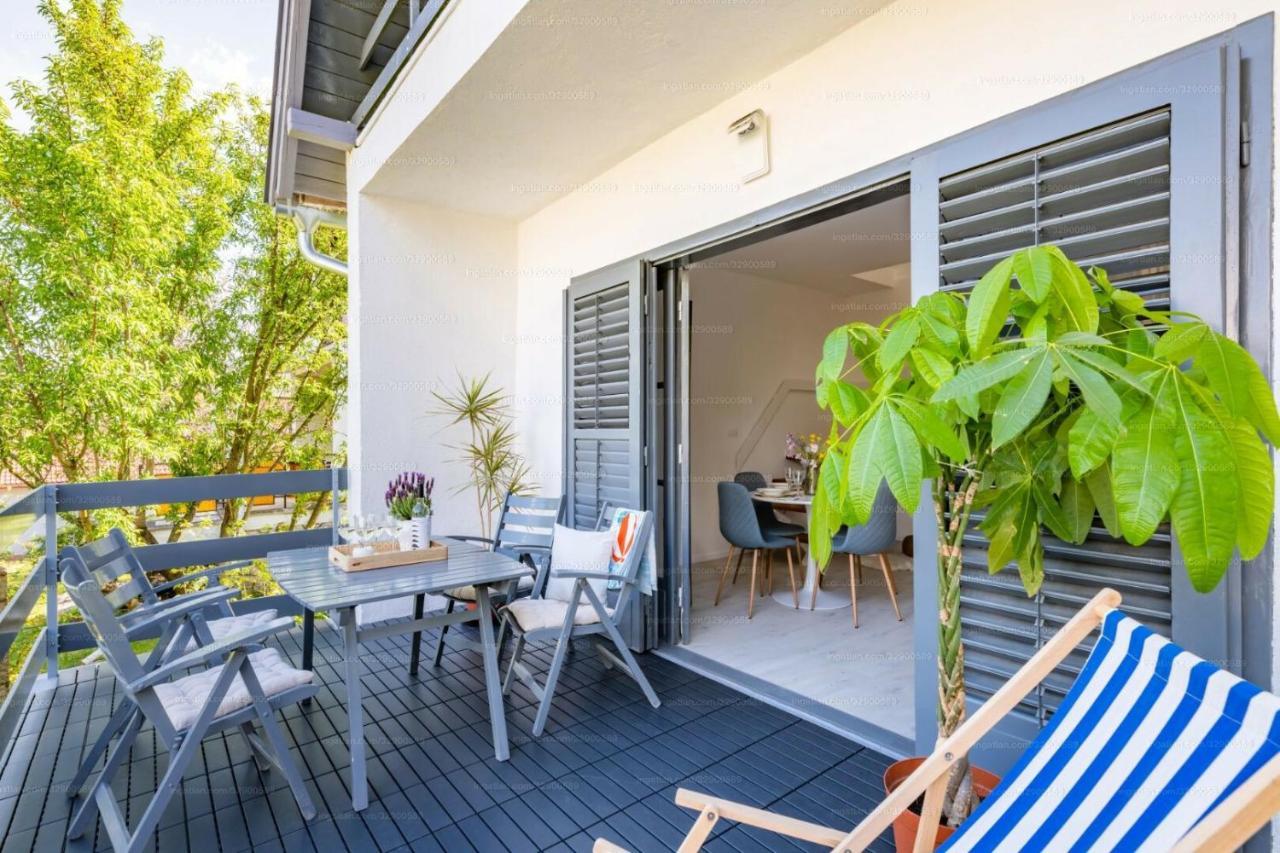 Villa Madarasz 5 Deluxe Vendeghaz Balatonalmádi Exterior foto