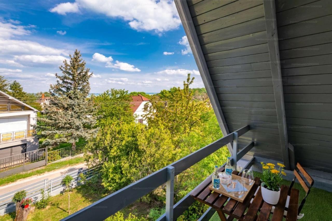 Villa Madarasz 5 Deluxe Vendeghaz Balatonalmádi Exterior foto